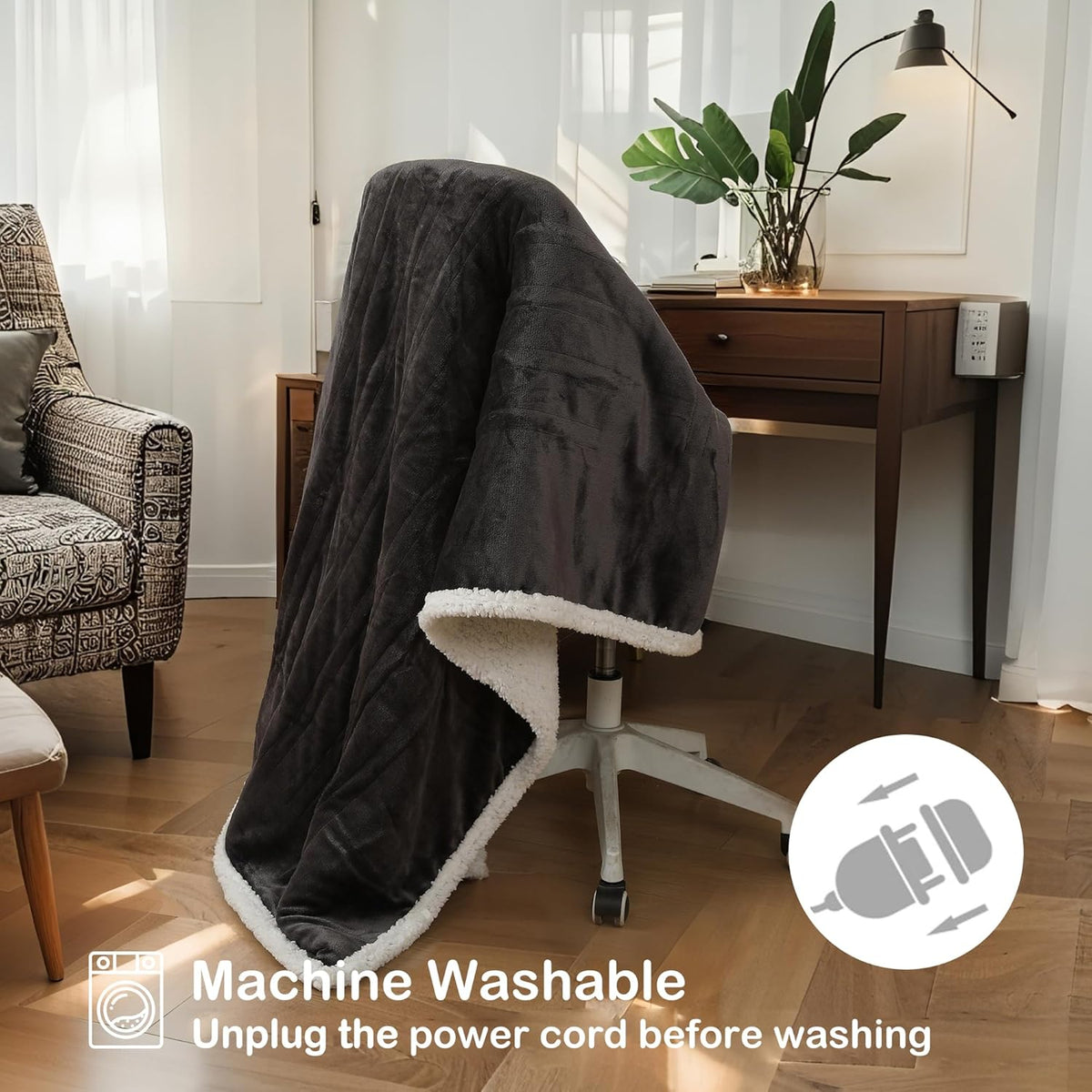 Electric Throw Heated Blanket 50'' x 60''- Soft Plush Flannel Heating Blanket